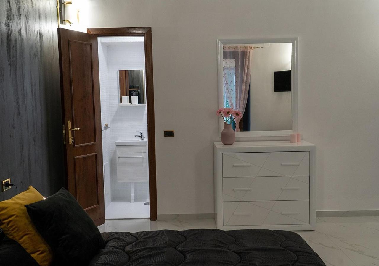 Vesuvius Luxury Home Napoli Esterno foto